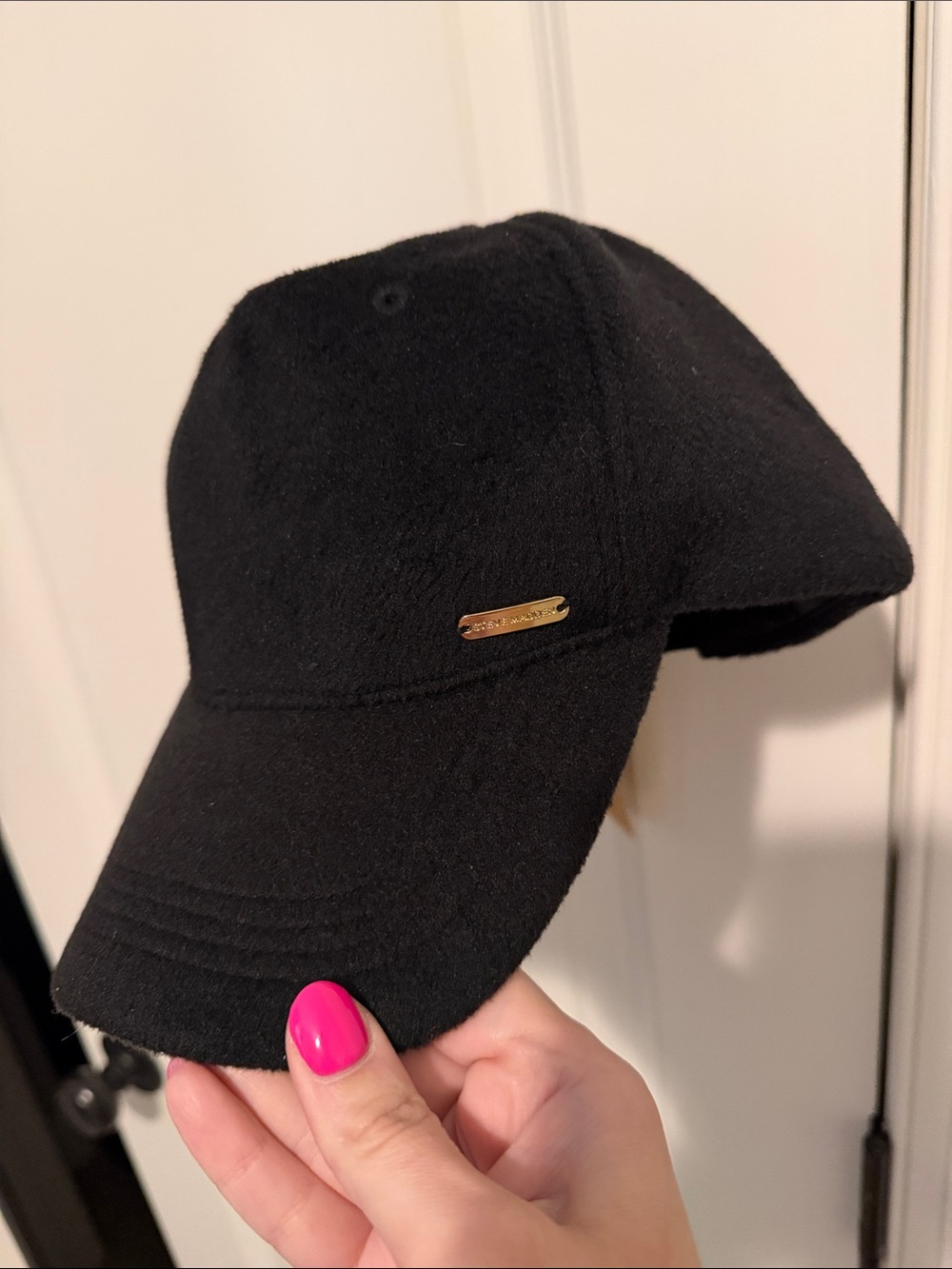 Steve Madden Satin lined Baseball Black Cap with Gold Accent NWT